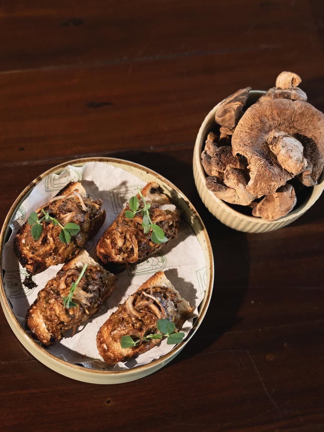 A Chimbel House — intimate dining